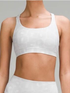 Lululemon Energy Bra Size 4 - Spray Leopard Grey Multi